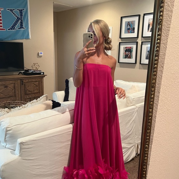 Fuchsia High Low Mac Duggal Gown - Picture 3 of 3